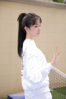 住在隔壁的女孩