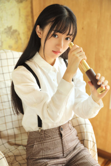 偷拍55位美女撒尿BBB毛洗澡