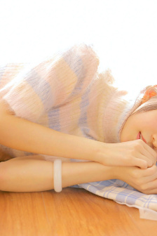 偷看农村女人做爰毛片色